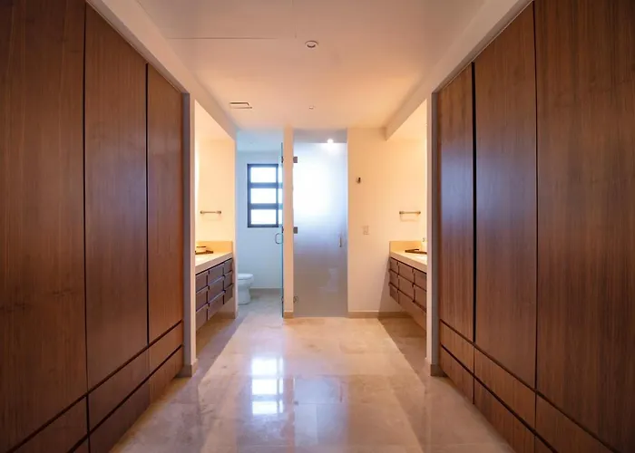 Bohari Palmilla