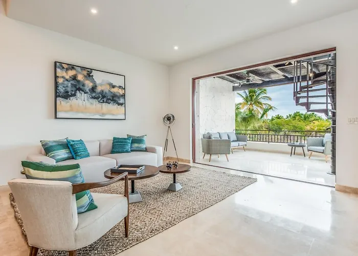 Bohari Palmilla 4*