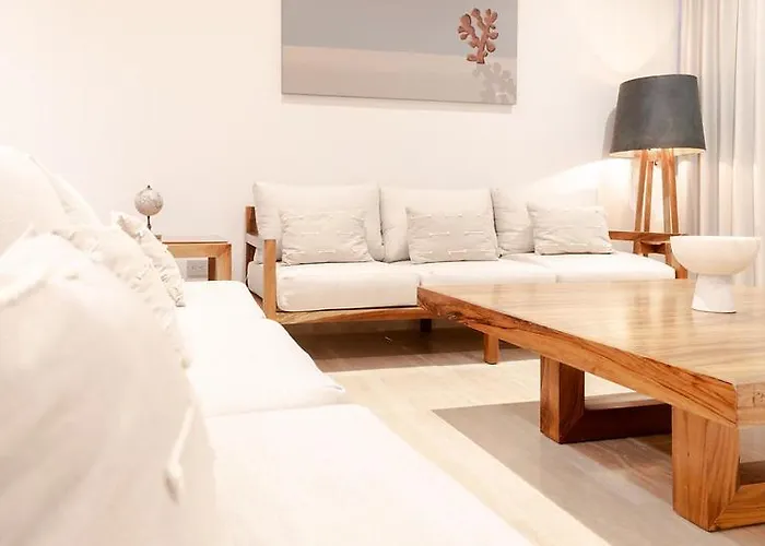 Bohari Palmilla 4*